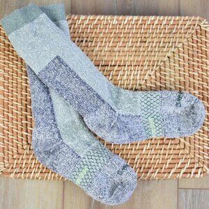 Unisex Bombas Ultra Heavyweight Ski/Snowboarder Terry Pile High Crew Calf Socks